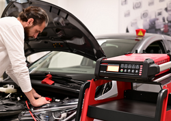 LAUNCH PFP100 FLASH POWER