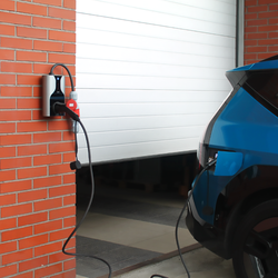 NORA Smart EV charger + adaptery
